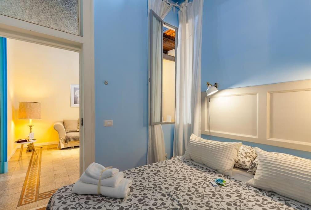 Duomo184 Apartment Napoli Bagian luar foto