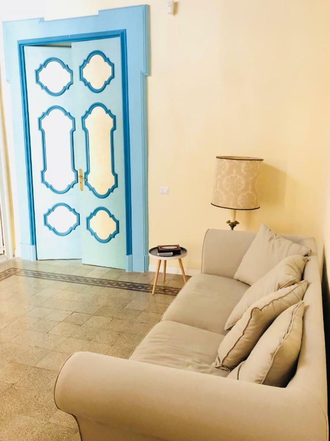 Duomo184 Apartment Napoli Bagian luar foto